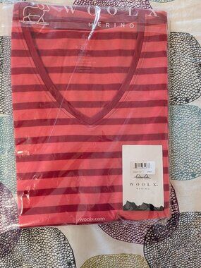 Woolx Junie Shirt Size Medium in Wildberry Stripe